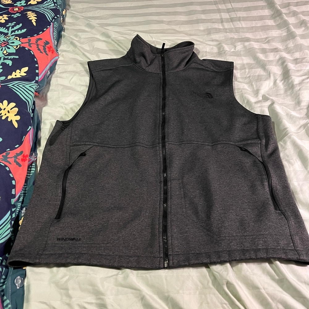 North Face wind wall vest jacket canyon wall